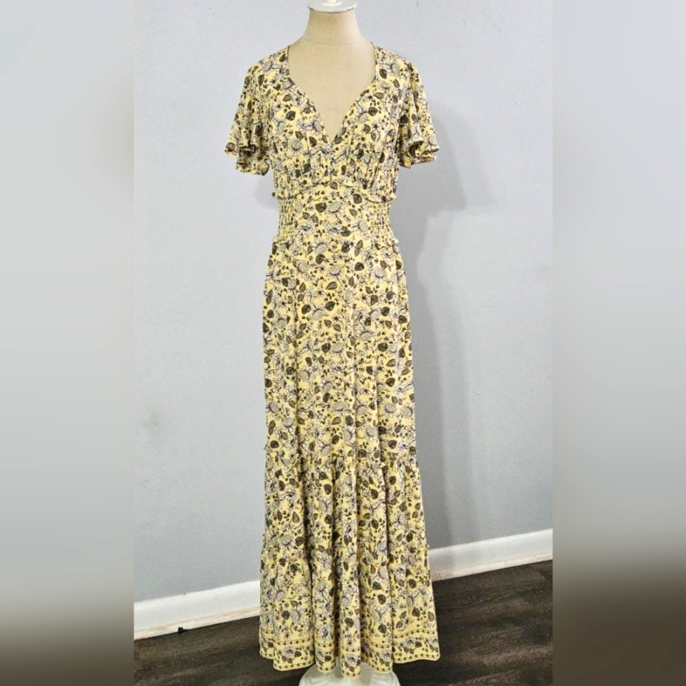 Max Studio Floral Yelloe Short Sleeve V-neck‎ Smocked Waist Maxi Dress